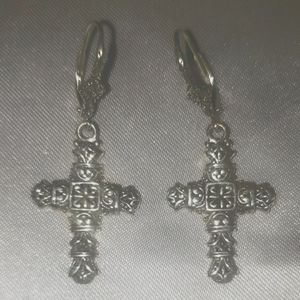 Sarda, Cross sterling silver hand made earrings